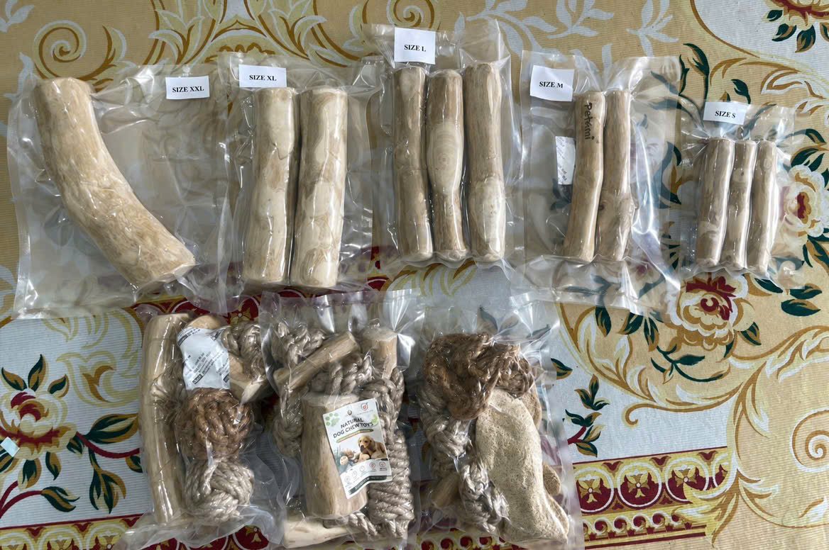 Sample packs of coffee wood dog chews in different sizes
